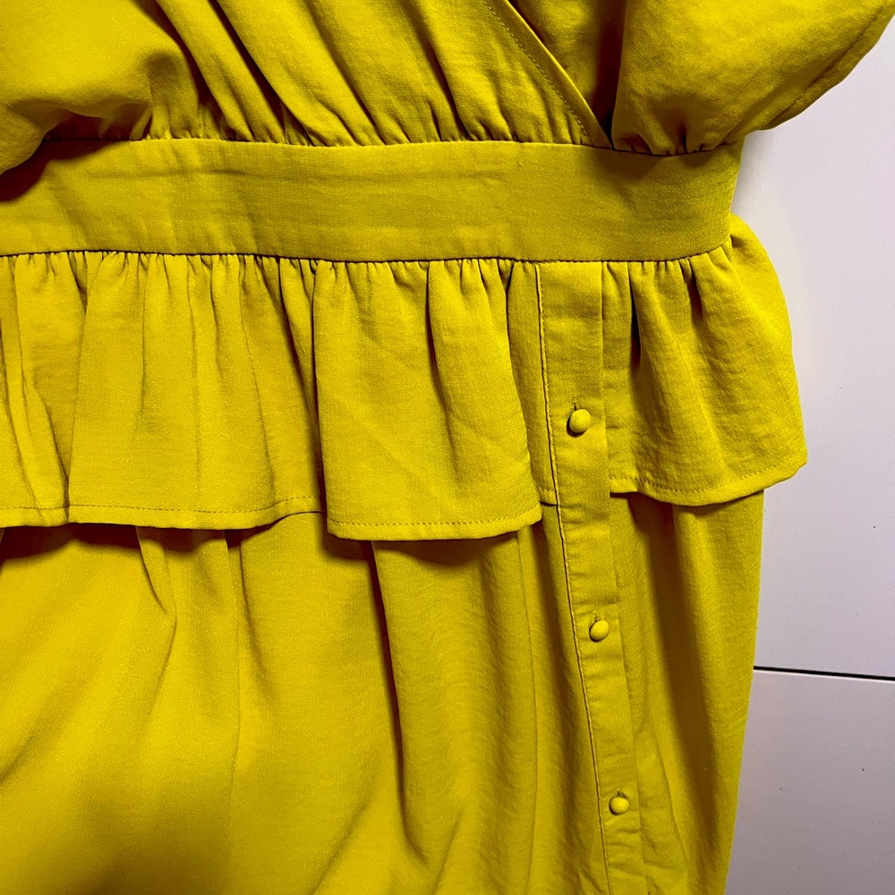 Lost Ink Silk dress bright yellow, says 14 but it’s more like a 12